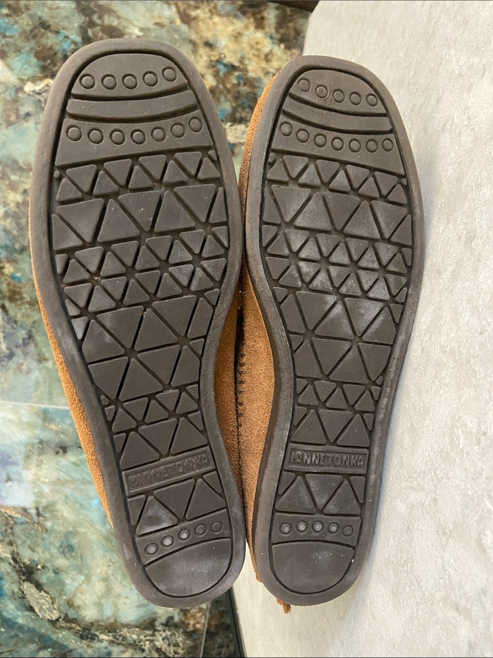 Minnetonka Suede Fringe Moccasin Booties in Chestnut Brown, size 7. Like-NEW - Picture 14 of 14